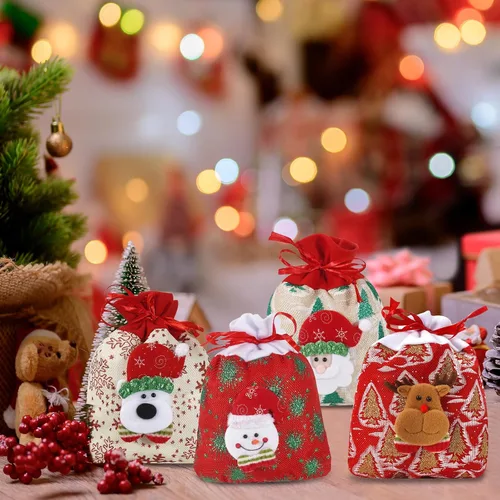 Vista 7 de SHANGRLA Bolsas de regalo de Navidad con cordón, diseño de muñeco de nieve, reno, Papá Noel y oso Lindas bolsas de regalo de Navidad para niños