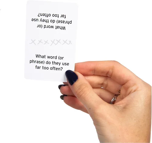 Vista 8 de Mean Girls Burn Book - Juego de cartas para fiesta, juego de mesa familiar basado en la película de comedia, para adultos y adolescentes a partir