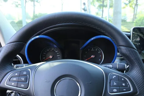 Vista 5 de YIWANG ABS plástico tablero monitor borde marco ajuste 1 unid para Mercedes Benz GLC X253 C Clase W205 2015-2019 Auto Accesorios (azul)