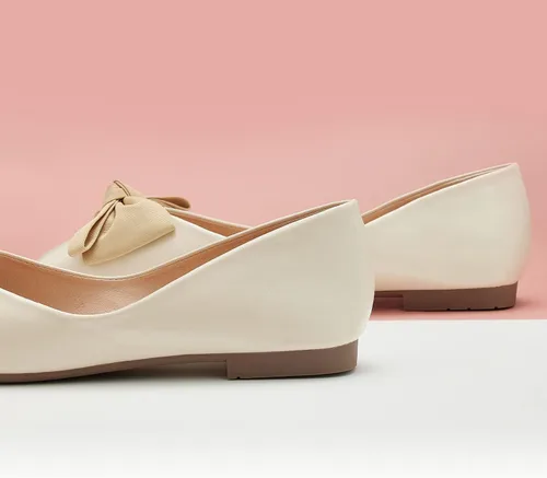 Vista 3 de C.Paravano - Zapatos planos para mujer, punta cuadrada , hechos de cuero, bailarinas sin cordones