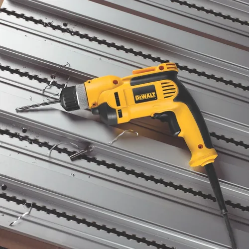 Vista 6 de Dewalt DWD110KR - Empuñadura de pistola de velocidad variable de 7 amperios, 0 a 2500 RPM, kit de taladro con cable de 3/8 pulgadas con mandril sin