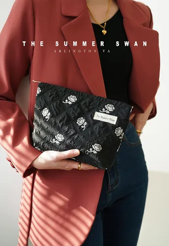 Vista 2 de The Summer Swan Bolsa de maquillaje estética grande Bolsa de maquillaje floral Embrague de medio día Bolsa de kit de período Bolsa