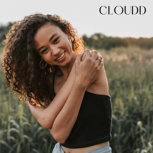 Vista 5 de CLOUDD Mousse para peinar rizos sin fragancia, 100% libre de fragancia y sin aceite esencial, sin perfume, sin aerosol