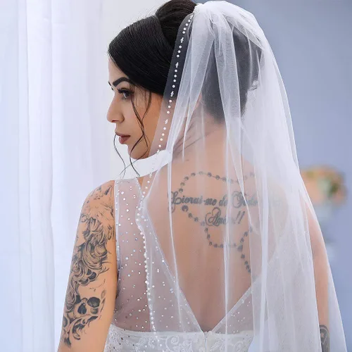 Vista 2 de Aukmla - Vela de boda con perlas y cristales y borde de perla con peine de metal hecho a mano
