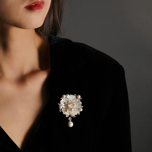 Vista 4 de Broche de la serie floral para mujer, moda grande, broches y alfileres de disfraz para regalo de Navidad