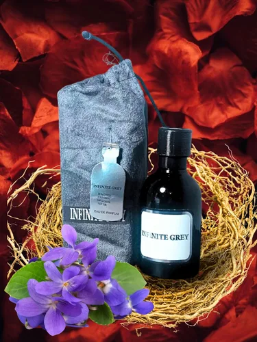 Vista 3 de INFINITY GREY EAU DE PARFUM POUR HOMME Ambar Fragancia Woody para hombre.