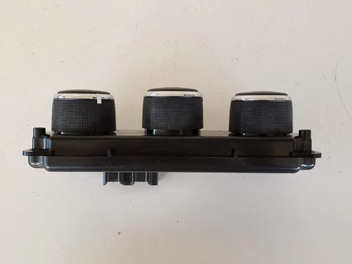Vista 4 de Dodge 14-17 Promaster 1500 Unidad de temperatura del panel de control climático Calentador de A/C