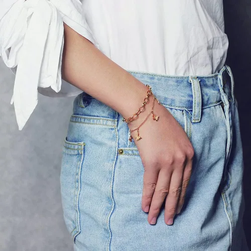 Vista 6 de Layered Gold Bracelets for Women Aimou 14K Gold Plate Dainty Paperclip Filled Adjustable Bracelets Love Heart Pendant Butterfly Pendant Charm Girls