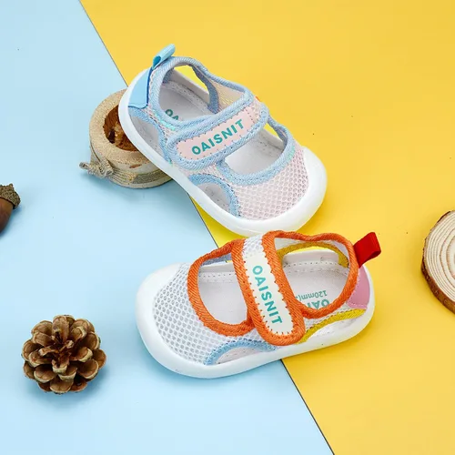 Vista 2 de OAISNIT Sandalias de verano para bebés, niñas y niños, antideslizantes, ligeras, zapatos de agua para la playa, primeros pasos