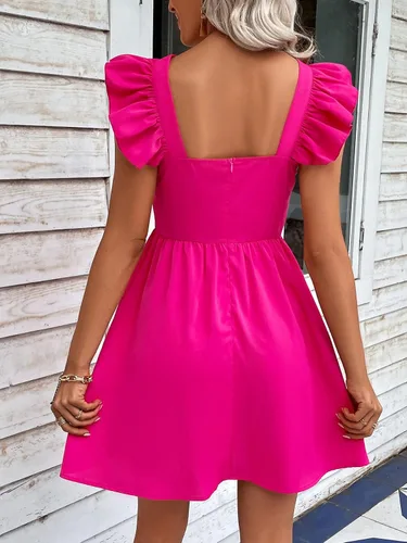 Vista 2 de WDIRARA Vestido acampanado con dobladillo cuadrado y manga mariposa para mujer
