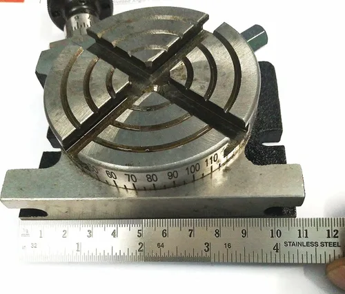 Vista 2 de MESA ROTATIVA DE FRESADO DE 3"/ 80 MM CON 70 MM 4 MANDÍBULAS INDEPENDIENTE