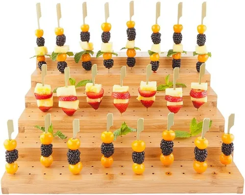 Vista 4 de Restaurantware Soporte rectangular de 14 x 10 pulgadas para brochetas de comida de bambú, perfecto para fiestas de cóctel y eventos de catering