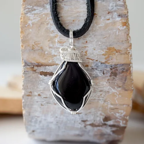 Vista 17 de Collar de cristal de piedra natal alternativo para mujer y hombre - plateado