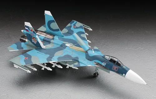 Vista 3 de Hasegawa 1:72 Escala SU-33 Flanker D Modelo Kit