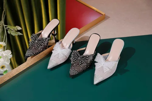 Vista 6 de AUMOTED Sandalias de tacón de gatito para mujer, sandalias con lazo de diamantes de imitación, tacón puntiagudo, zapatos de tacón bajo, pantuflas
