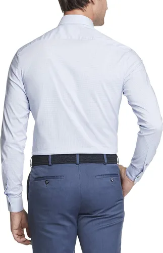 Vista 2 de Van Heusen Camisa de vestir para hombre de ajuste regular con protección contra manchas elástica