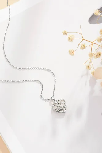 Vista 5 de SIUMAL Collares chapados en oro para mujer, collar de plata para mujer, collar de corazón delicado como regalo de cumpleaños para mujer