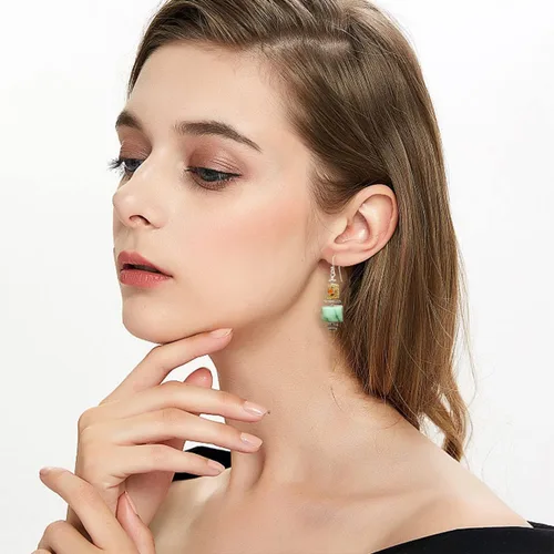 Vista 4 de KaFu Aretes bohemios hechos a mano, estilo vintage, dorados, ligeros, colgantes, joyería para mujeres y niñas, Zinc, NP