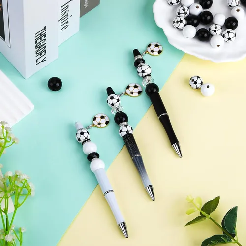 Vista 3 de 12 piezas de bolígrafos con cuentas a granel, bolígrafos con cuentas DIY, colgante de fútbol, bolígrafos con cuentas de tinta negra, kit de regalo