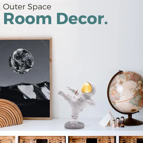 Vista 2 de Estatua de astronauta para decoración de escritorio y oficina, mini figuras espaciales para estantes, juegos y decoración de habitación de hombres