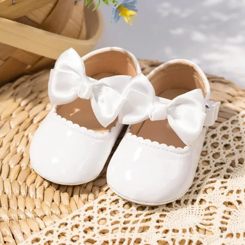 Vista 7 de Oamico Zapatos planos Mary Jane para bebés y niñas, suela de goma antideslizante con Bownot para primeros pasos, zapatos de vestir de boda