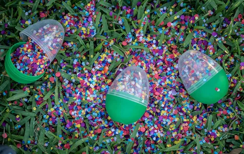 Vista 5 de Fiesta Confetti.Value Confeti de papel colorido mexicano. Bolsa mediana .44lb/200gr.