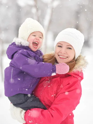 Vista 2 de Boao 5 pares de guantes de punto elásticos para niños y niñas, guantes cálidos de invierno para niños y niñas