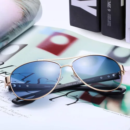 Vista 2 de CARFIA Aviator Polarized Sunglasses for Women UV400 Protection CA3210 Lente degradado azul