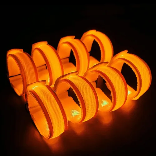 Vista 11 de KIRALUMI 8 pulseras LED que brillan en la oscuridad, pulseras de fiesta de Halloween que brillan en la oscuridad, suministros para Navidad