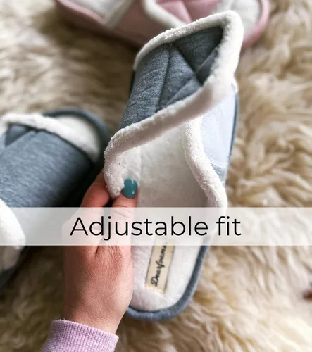 Vista 4 de Dearfoams womens Adjustable IndoorOutdoor Machine Washable Memory Foam Slide