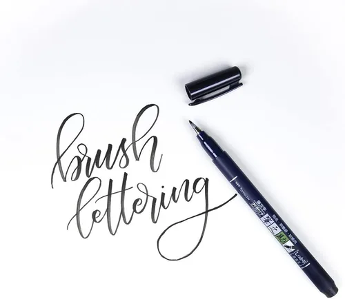 Vista 2 de Bolígrafo tipo pincel Fudenosuke, duro, (GCD-111), de Tombow