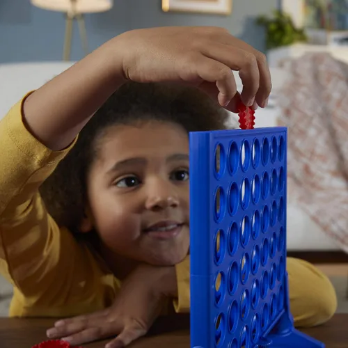 Vista 5 de Connect 4 Hasbro Gaming Classic Grid, juego 4 en fila, juegos de mesa de estrategia para niños, 2 jugadores para familia y niños, regalos de Pascua