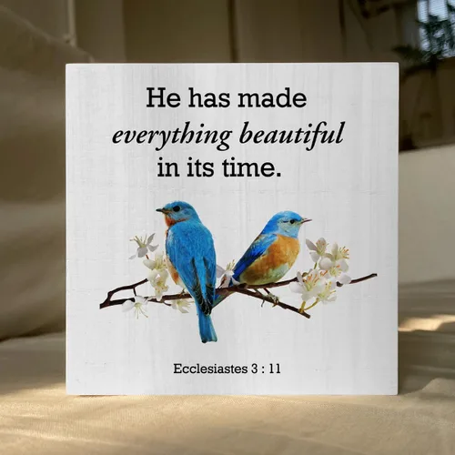 Vista 5 de Letrero de madera con versículo bíblico con texto en inglés "Country He Made Everything", estilo rústico, estilo granja, eclesiastés 3:11, placa