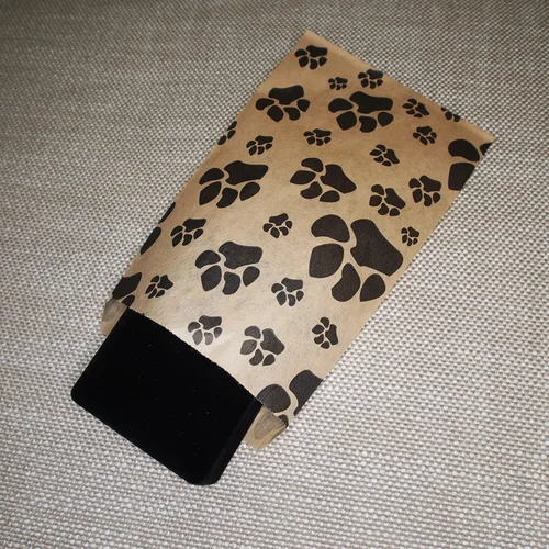 Vista 4 de CuteBox Pawprint - Bolsas de regalo de papel plano de estraza (4 x 6 pulgadas) para manualidades, recuerdos de fiesta, venta al por menor