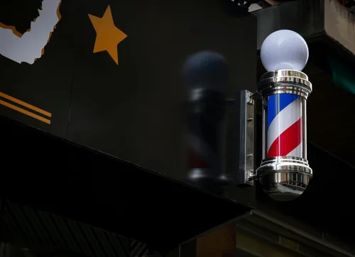 Vista 6 de Mini luz de poste de barbero de plata de 20 pulgadas