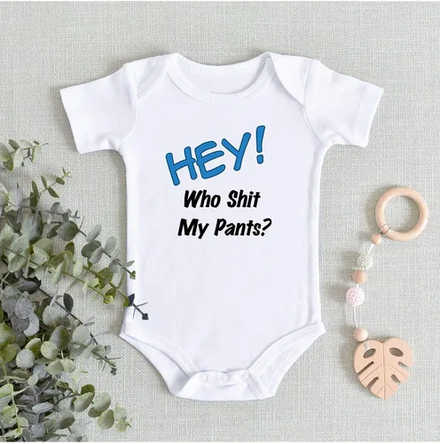 Vista 5 de Hey Who Shit My Pants Mameluco divertido de regalo para recién nacido lindo bebé