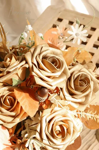 Vista 5 de Floroom Flores artificiales, 25 piezas de rosas falsas de espuma dorada antigua de aspecto real con tallos para ramos de boda DIY, centros de mesa