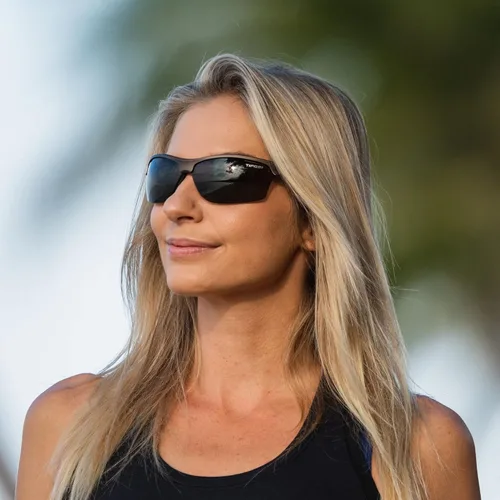 Vista 2 de Lentes de sol deportivos intensos para hombres y mujeres ideales para golf correr y tenis Lentes ventilados que evitan el empañamiento