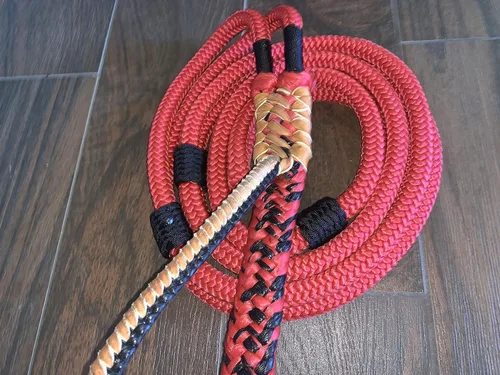 Vista 2 de Brazilain Insidious Red on Black Poly Pro 7x9RH 3/4" x 3/4" Bull EPT Bull Ropes Full Brazilian 16