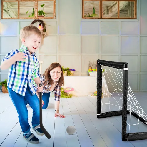 Vista 4 de Leyndo Juego de 2 juegos de mini hockey para niños, incluye 2 redes de hockey, 2 mini portería de hockey, 4 mini palos de hockey de plástico, 4