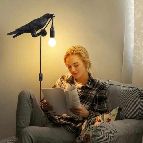 Vista 2 de Lámpara de mesa EPPARA Cuervo, lámpara gótica de cuervo, luz de mesa ajustable para pájaros, lámpara de aplique para pared para dormitorio sala