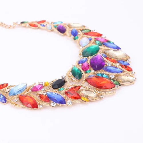 Vista 6 de Conjunto de joyería de cuentas africanas para mujer, collar y aretes de cristal