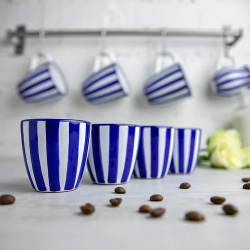 Vista 2 de City to Cottage Tazas de café expreso de cerámica de 4, pequeños chupitos Expresso, Demitasse, perfectas para máquina de espresso, tazas hechas a
