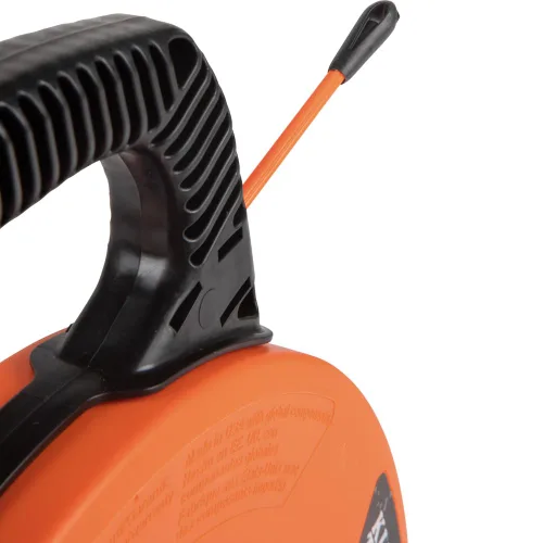 Vista 12 de Klein Tools 56383 - Cinta eléctrica no conductora para pesca, extractor de alambre de fibra de vidrio multi ranura, punta de nylon, carcasa y mango