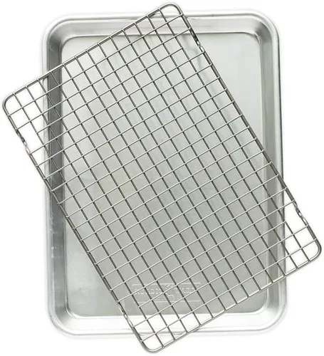 Vista 3 de Nordic Ware Naturals Bandeja de un Cuarto con Tapa