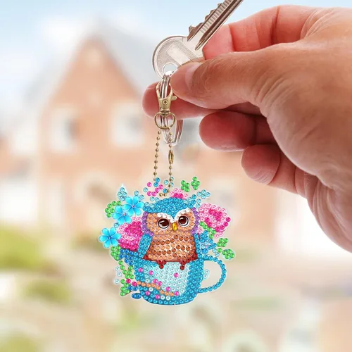 Vista 2 de LUSandy Juego de 6 llaveros de pintura de diamante con diseño de búho y flores azules 5D para adultos, diseño especial de búho de doble cara