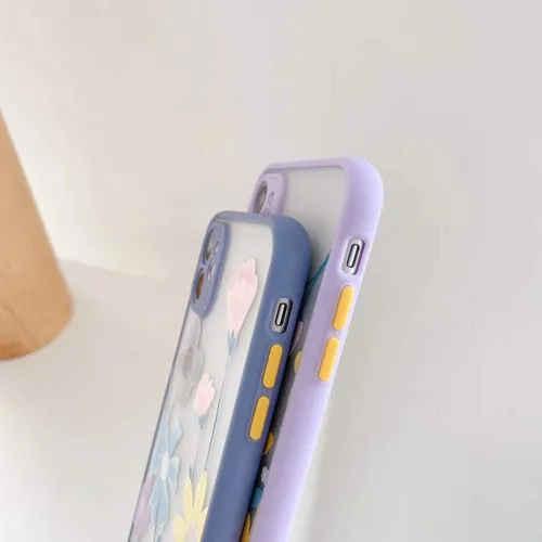 Vista 5 de Ownest Funda compatible con iPhone 11 Pro Max para PC transparente esmerilado 3D floral para niñas y mujeres y funda protectora de TPU suave