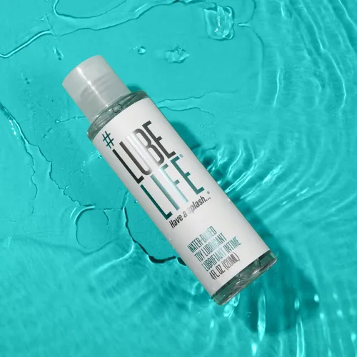 Vista 6 de LubeLife - Lubricante a base de agua, lubricante personal seguro para juguetes para hombres, mujeres y parejas, tamaño de viaje, sin manchas, fácil