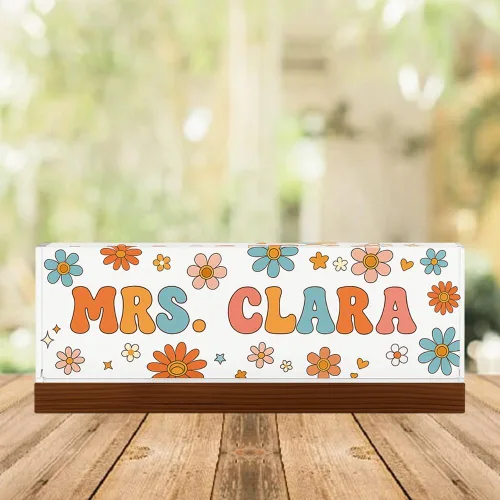 Vista 3 de Placa de nombre personalizada para escritorio para profesores, placa de nombre de acrílico personalizada para maestros con base de madera, letrero