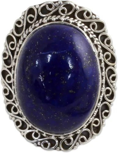 Vista 5 de NOVICA Anillo de cóctel hecho a mano de plata de ley 925 lapislázuli con piedra natal azul de la India 'Swirling Sky